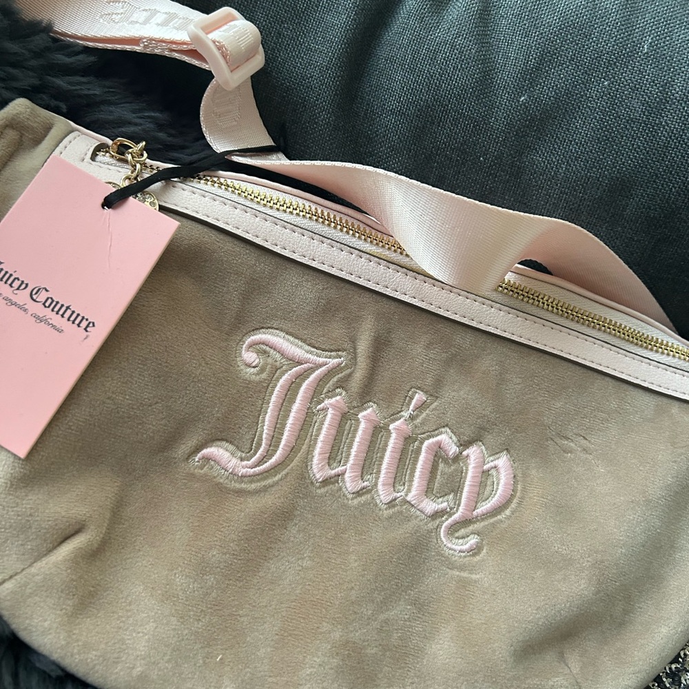 Authentic Juicy couture bag crossbody or belt bag